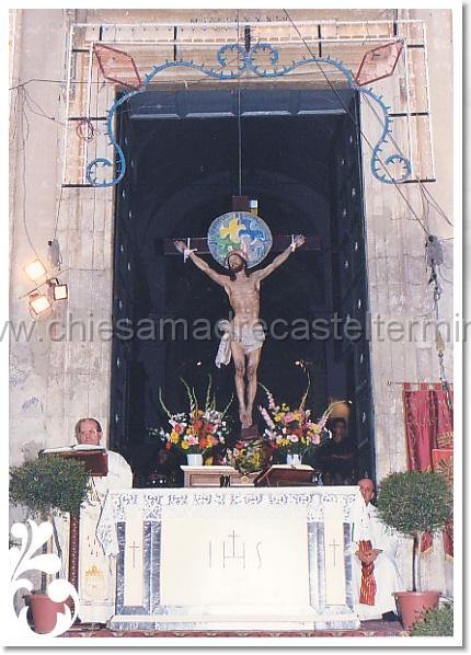 2000_2.jpg - Celebrazione Eucaristica in Piazza Duomo (2000)